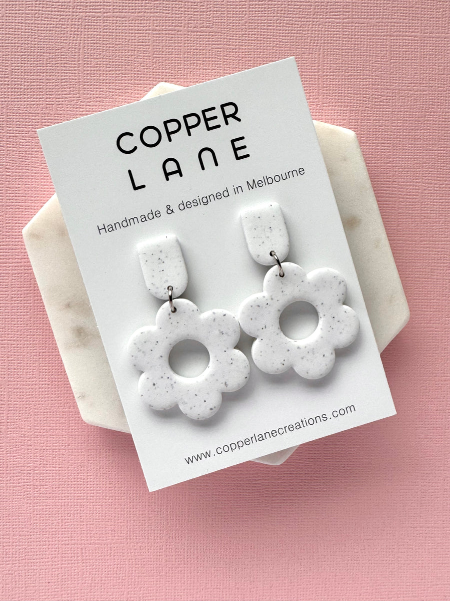 Flower Power Dangle Earrings - Speckled White