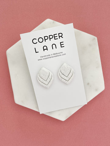 Luna Studs - Speckled White