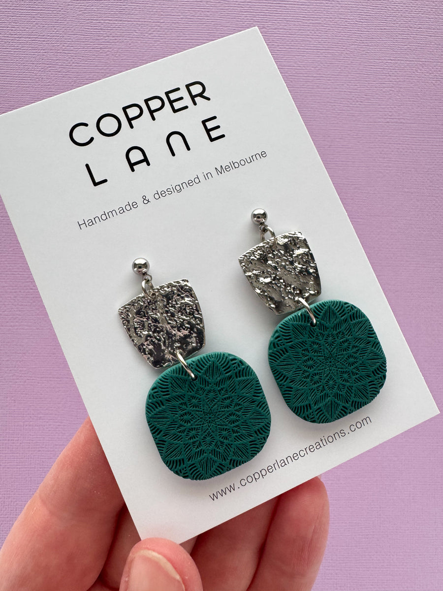 Maisie Dangle Earrings - Forest Green Silver