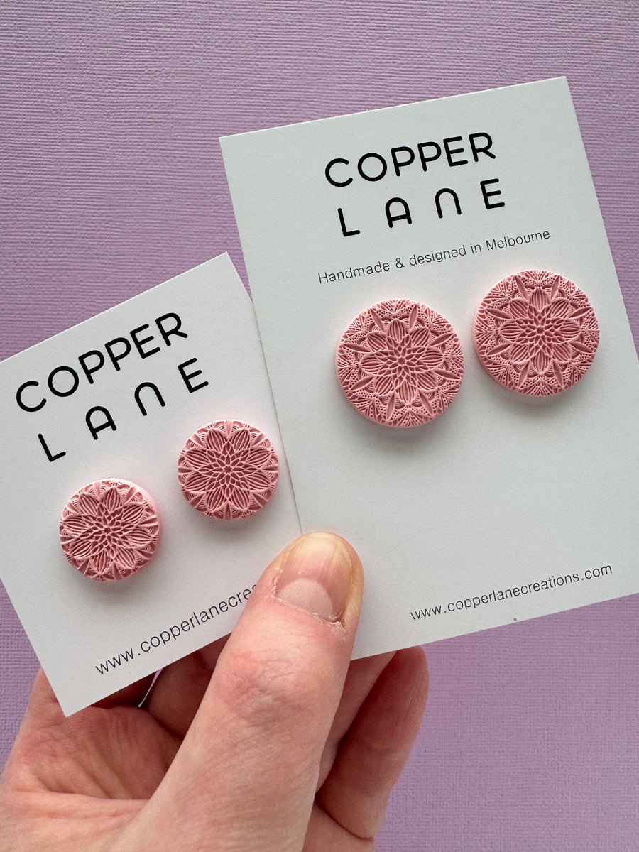 Small Round Stud Earrings - Ice Cream Pink